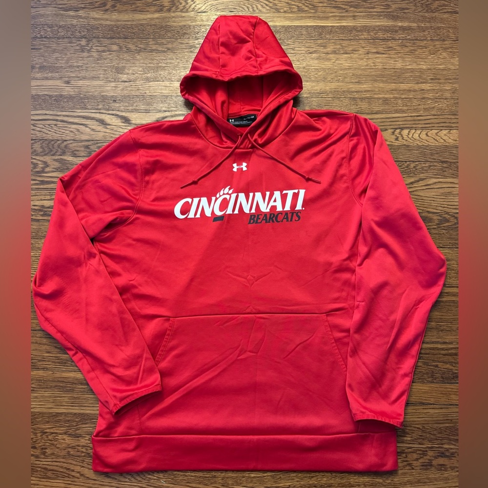 #653 University Of Cincinnati Bearcats Under Armour Red Cincinnati Bearcats Hood